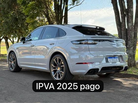 PORSCHE CAYENNE 2021