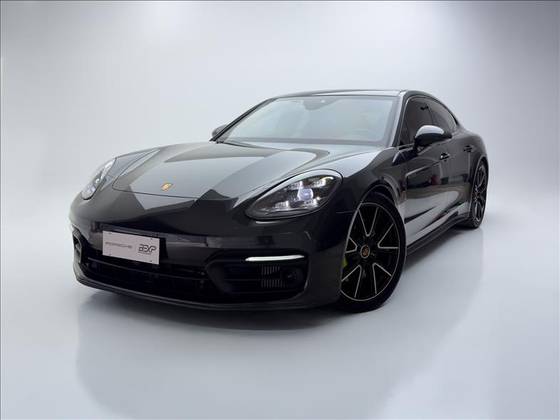 PORSCHE PANAMERA 2023