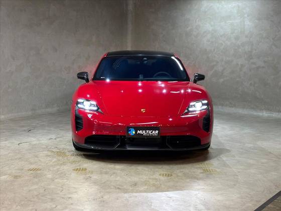 PORSCHE TAYCAN 2022