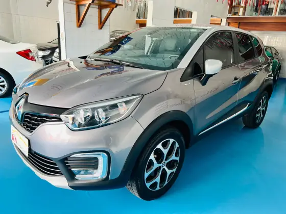 RENAULT CAPTUR 2021
