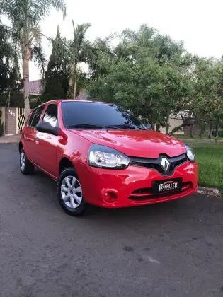 RENAULT CLIO 2013