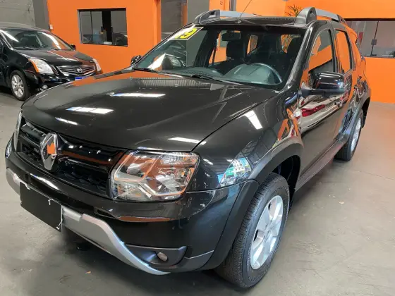 RENAULT DUSTER 2019