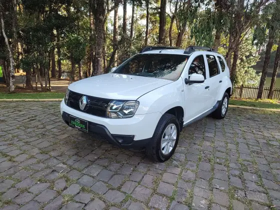 RENAULT DUSTER 2017