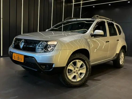 RENAULT DUSTER 2016