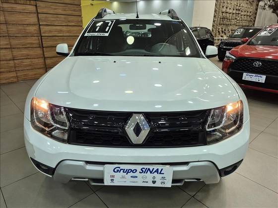 RENAULT DUSTER 2017