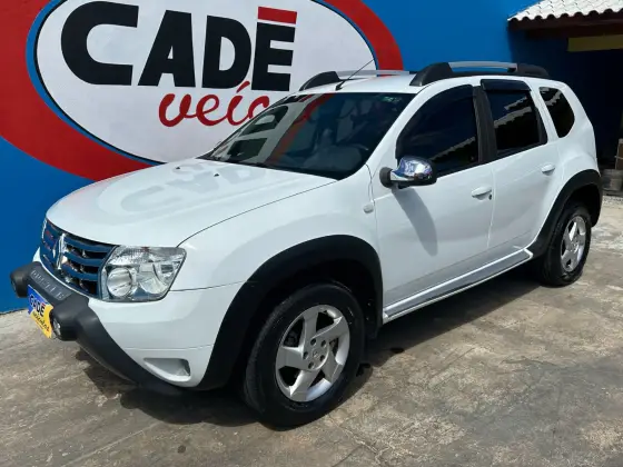 RENAULT DUSTER 2015