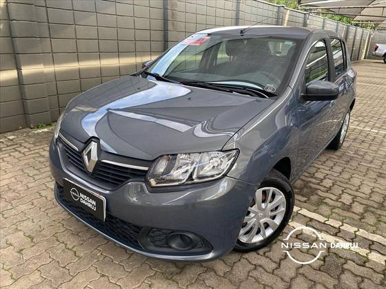 RENAULT SANDERO 2015
