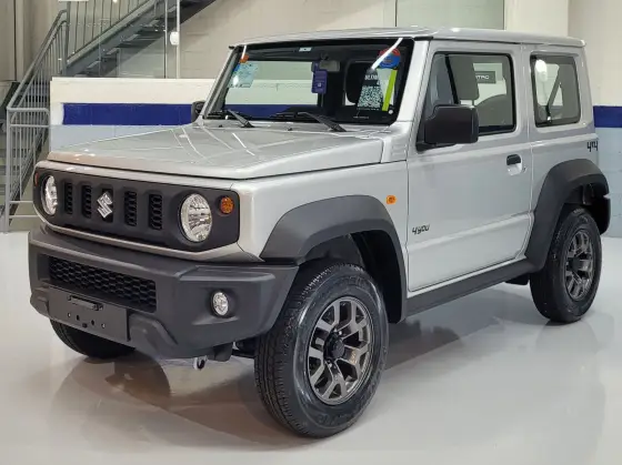 SUZUKI JIMNY 2025