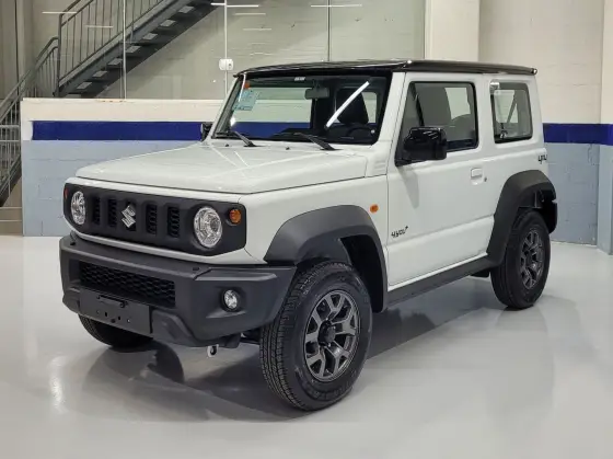 SUZUKI JIMNY 2025
