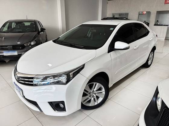 TOYOTA COROLLA 2015