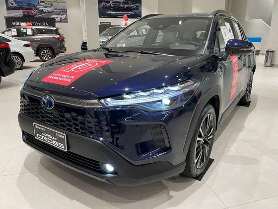 TOYOTA COROLLA CROSS 2025