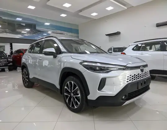 TOYOTA COROLLA CROSS 2025