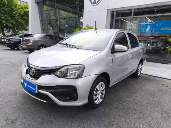 TOYOTA ETIOS 2019