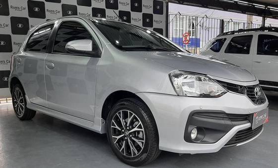 TOYOTA ETIOS 2018
