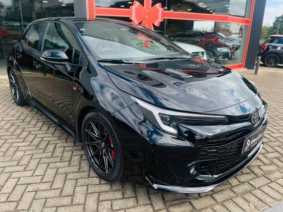 TOYOTA GR COROLLA 2024