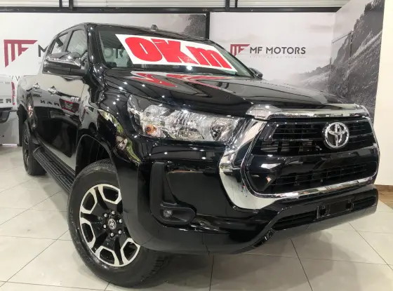 TOYOTA HILUX 2025