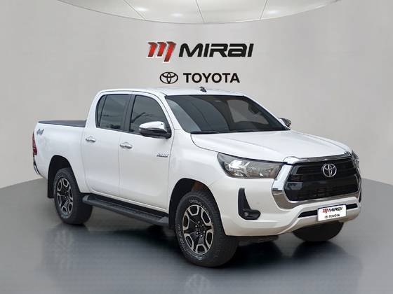TOYOTA HILUX 2022