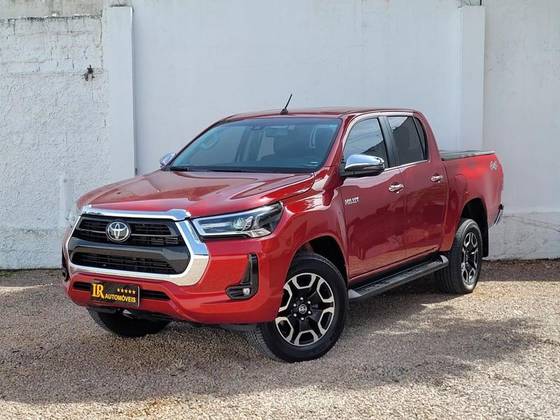 TOYOTA HILUX 2021