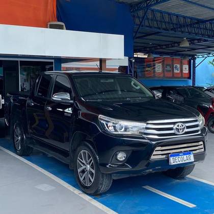 TOYOTA HILUX 2016