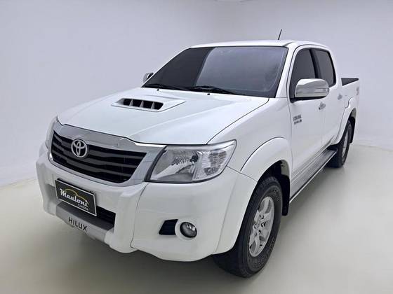 TOYOTA HILUX 2014