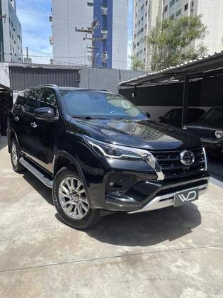 TOYOTA HILUX SW4 2021