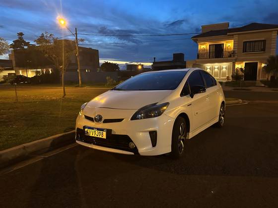TOYOTA PRIUS 2013