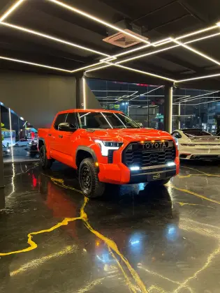 TOYOTA TUNDRA 2023