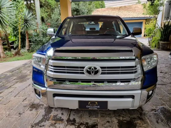 TOYOTA TUNDRA 2015