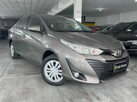 TOYOTA YARIS 2020