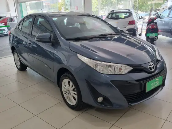 TOYOTA YARIS 2019