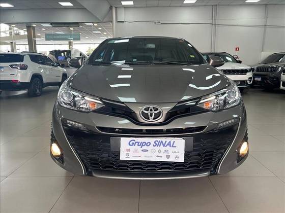 TOYOTA YARIS 2019