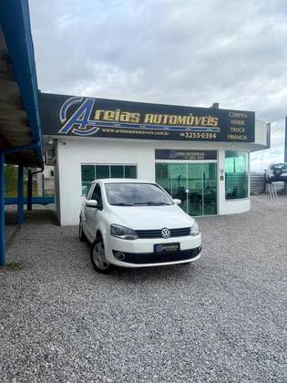 VOLKSWAGEN FOX 2011