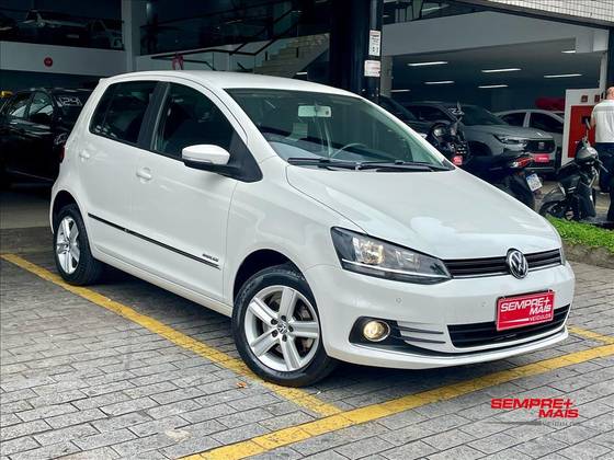 VOLKSWAGEN FOX 2016