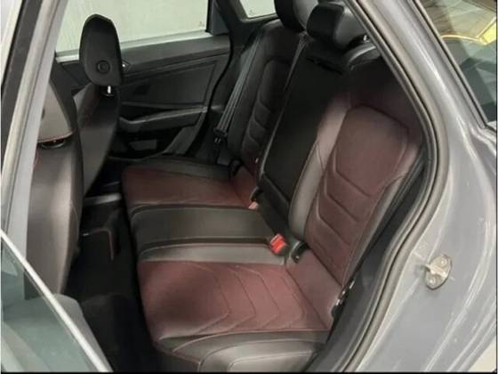 VOLKSWAGEN JETTA 2024