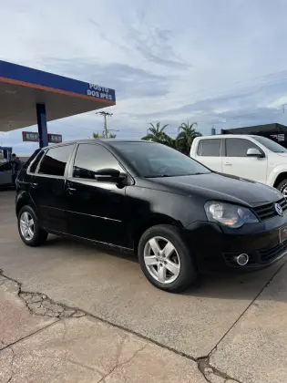 VOLKSWAGEN POLO 2013