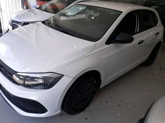 VOLKSWAGEN POLO 2024