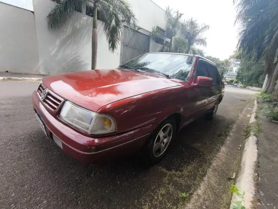VOLKSWAGEN SANTANA 1996