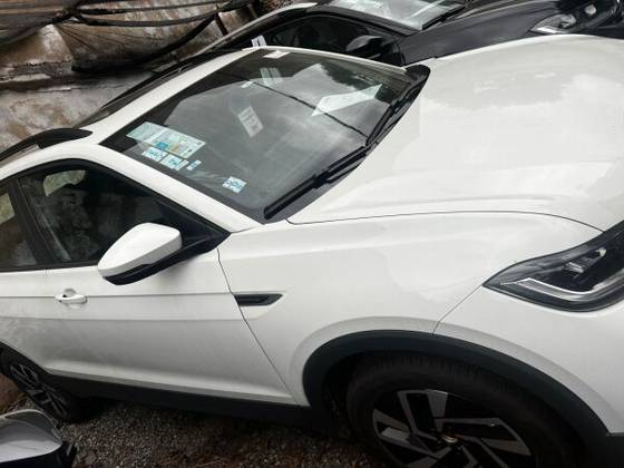 VOLKSWAGEN T-CROSS 2025