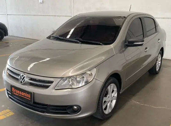 VOLKSWAGEN VOYAGE 2012