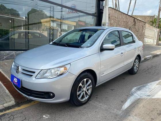 VOLKSWAGEN VOYAGE 2010