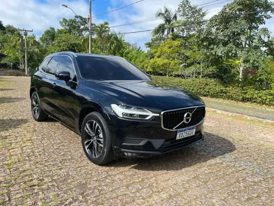VOLVO XC60 2020