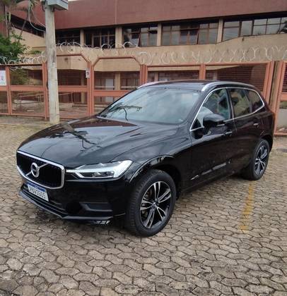 VOLVO XC60 2019