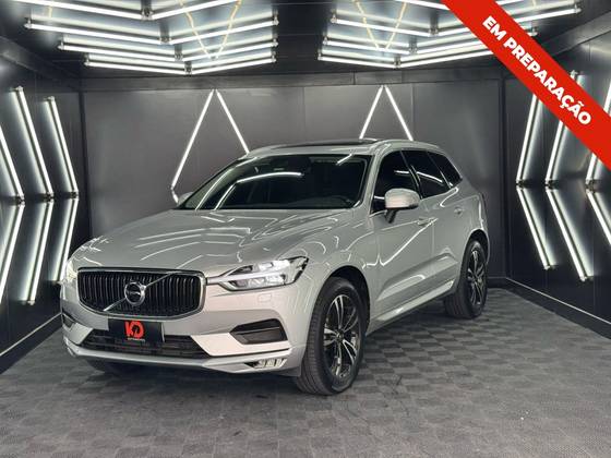 VOLVO XC60 2019