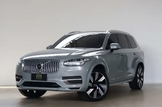 VOLVO XC90 2024