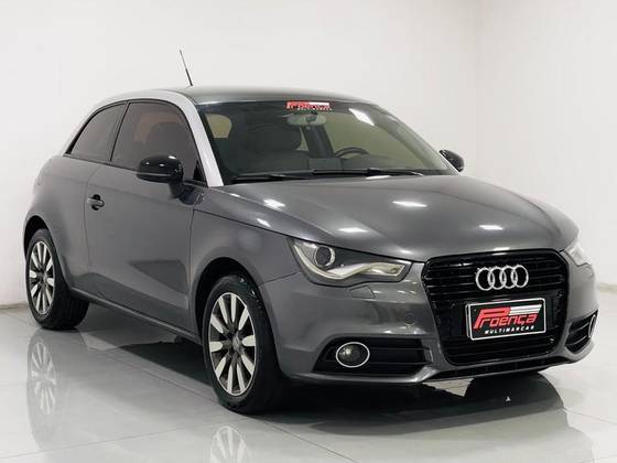 AUDI A1 2011