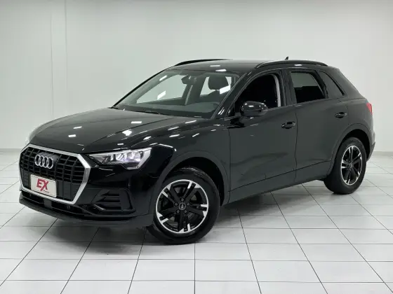 AUDI Q3 2021