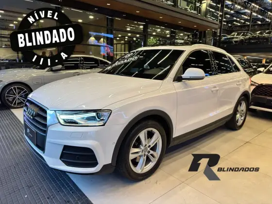 AUDI Q3 2018