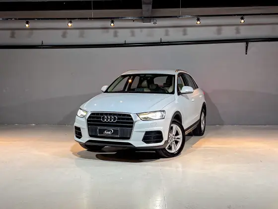 AUDI Q3 2019