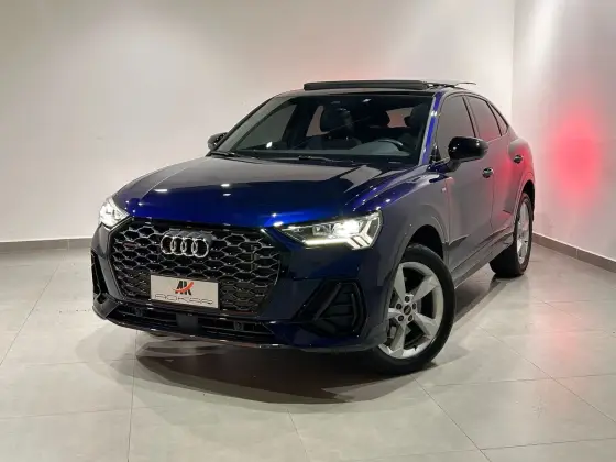 AUDI Q3 2023