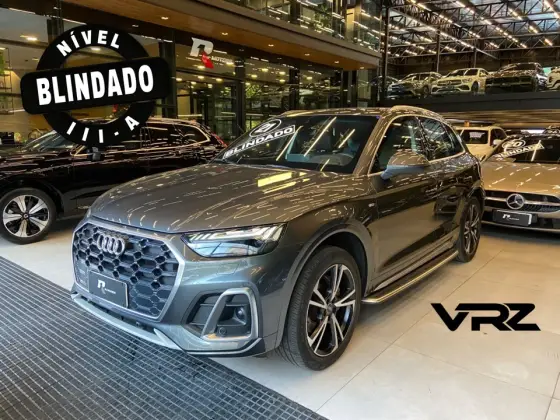 AUDI Q5 2021